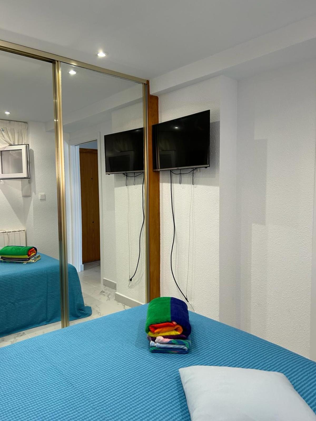 Splendido Appartamento Fronte Mare Vista Spiaggia - Prima Linea Mare Torrevieja Dış mekan fotoğraf